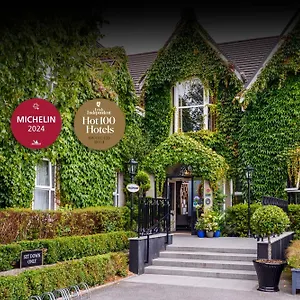 https://victoria-house.hotel-killarney.com